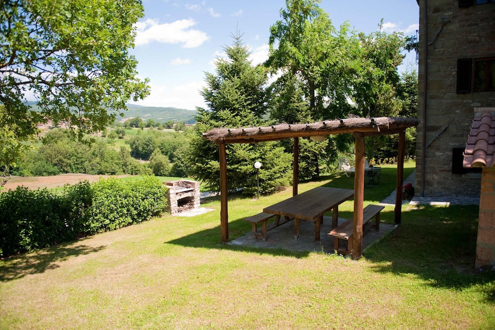 Photo of Outdoor in Caprese Michelangelo