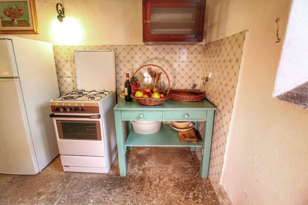 Photo of Kitchen in Petrognano