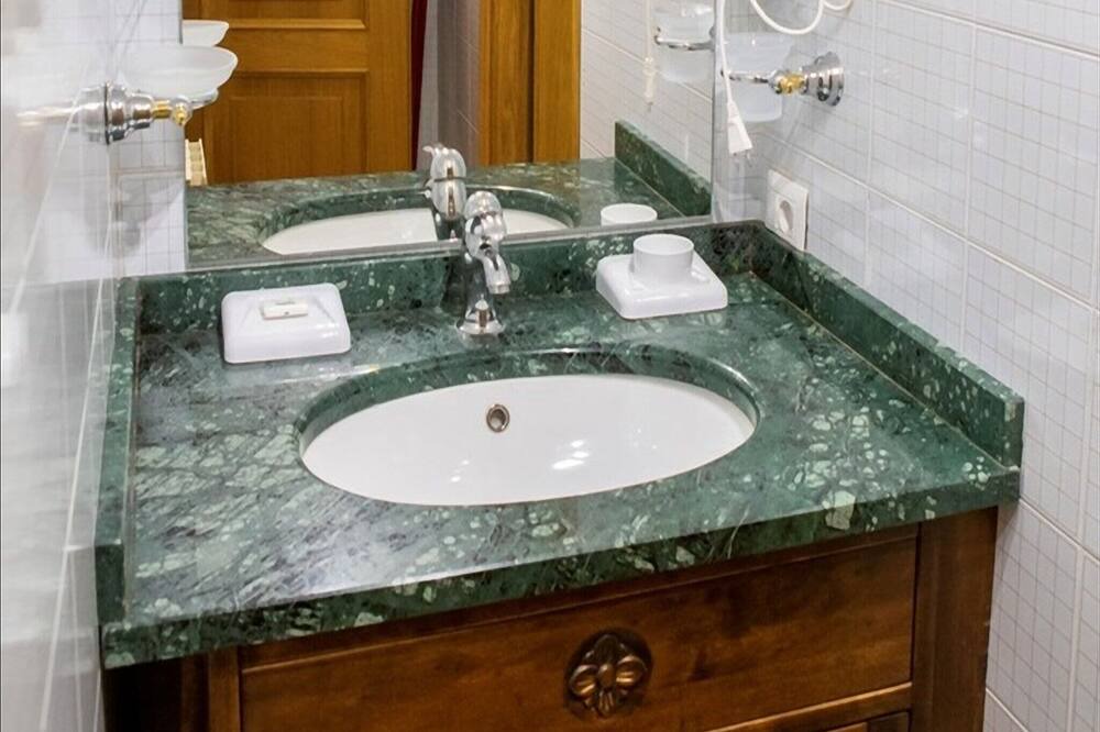 Photo of Bathroom in Cervinia