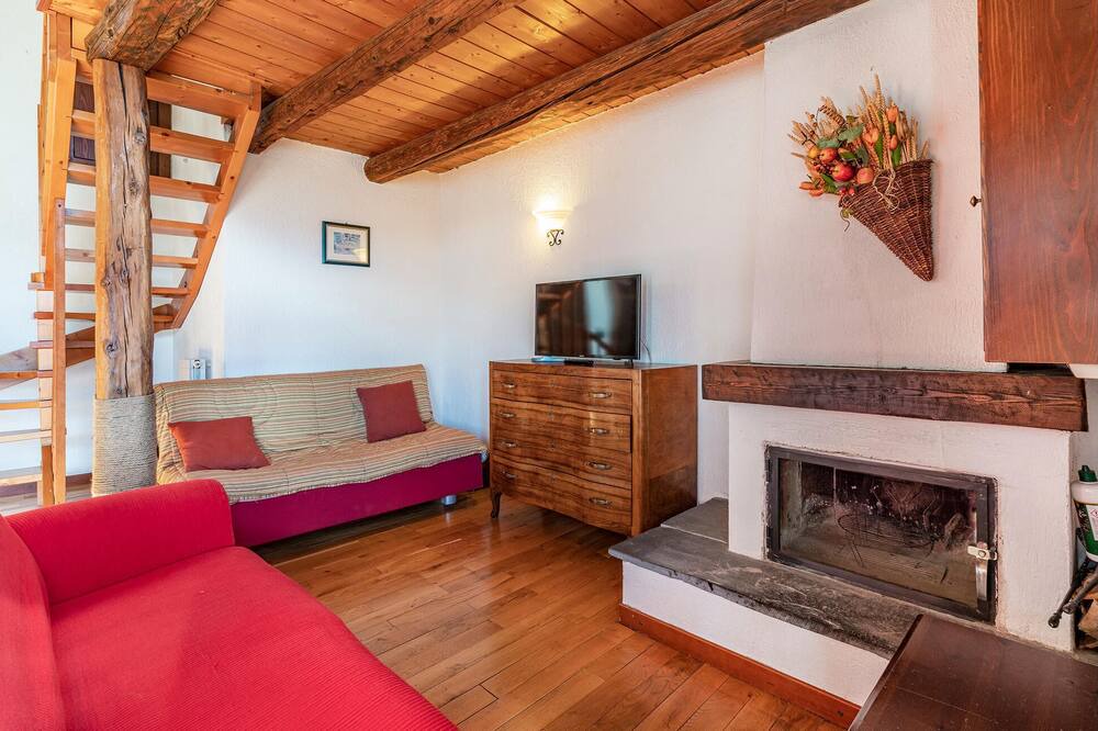 Photo of Bedroom in Cheverel