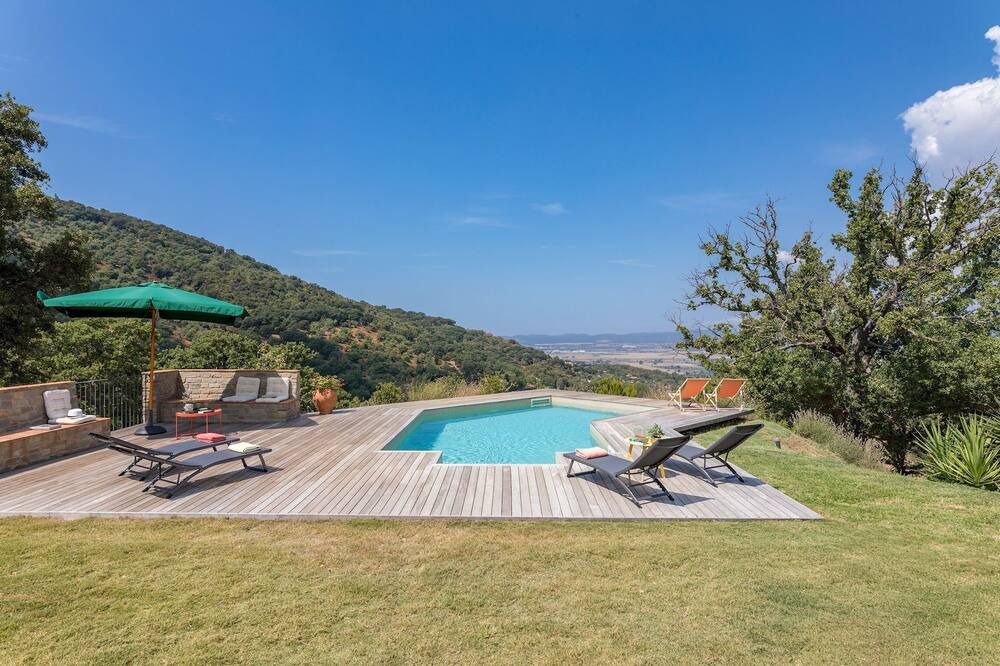 Photo of Outdoor in Scarlino