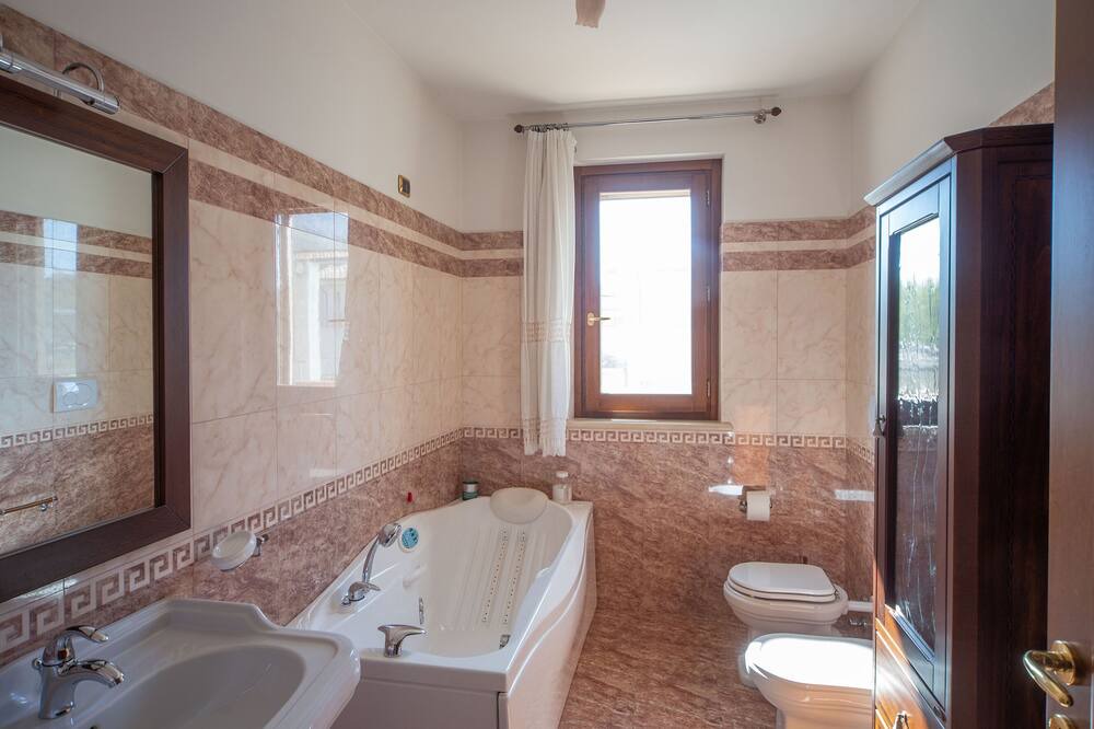 Photo of Bathroom in Ascoli Piceno