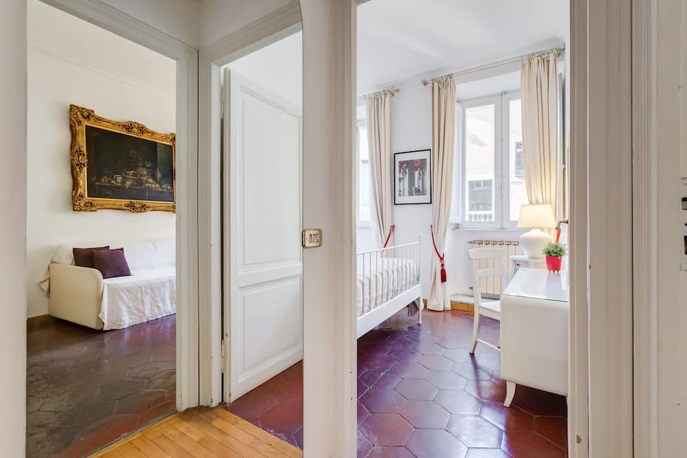 Photo of Bedroom in Rione V Ponte
