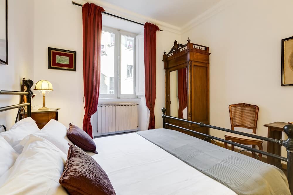 Photo of Bedroom in Rione V Ponte