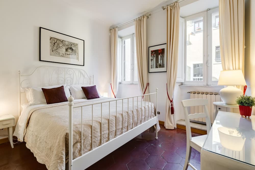 Photo of Bedroom in Rione V Ponte