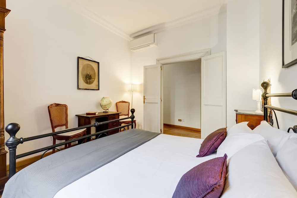 Photo of Bedroom in Rione V Ponte