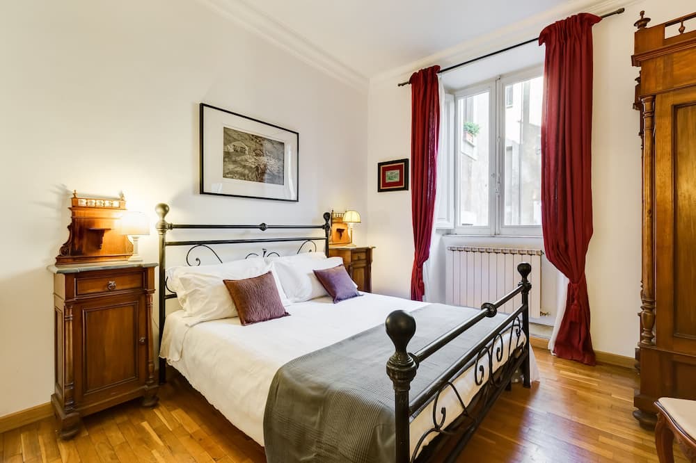 Photo of Bedroom in Rione V Ponte