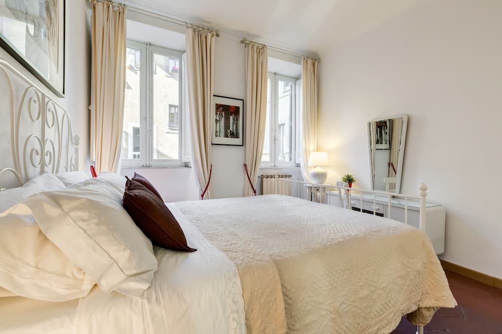 Photo of Bedroom in Rione V Ponte