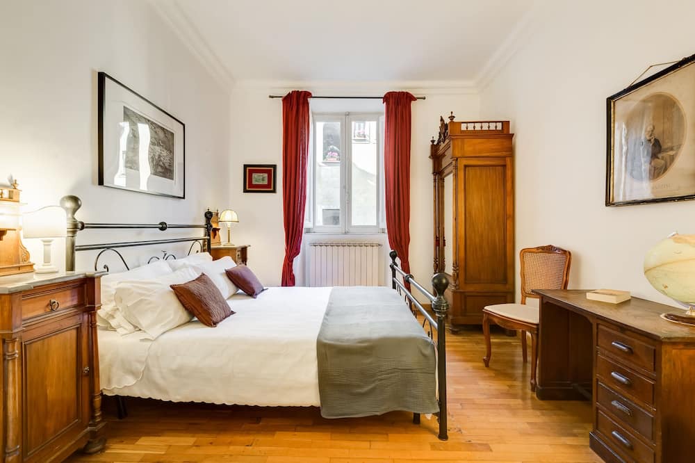 Photo of Bedroom in Rione V Ponte