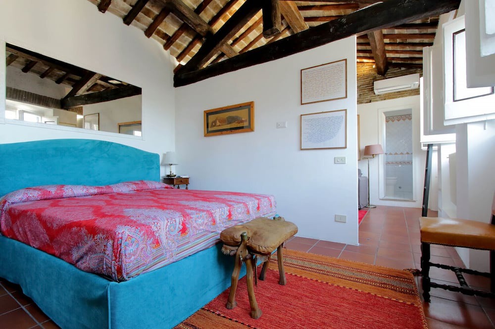 Photo of Bedroom in Roman Ghetto