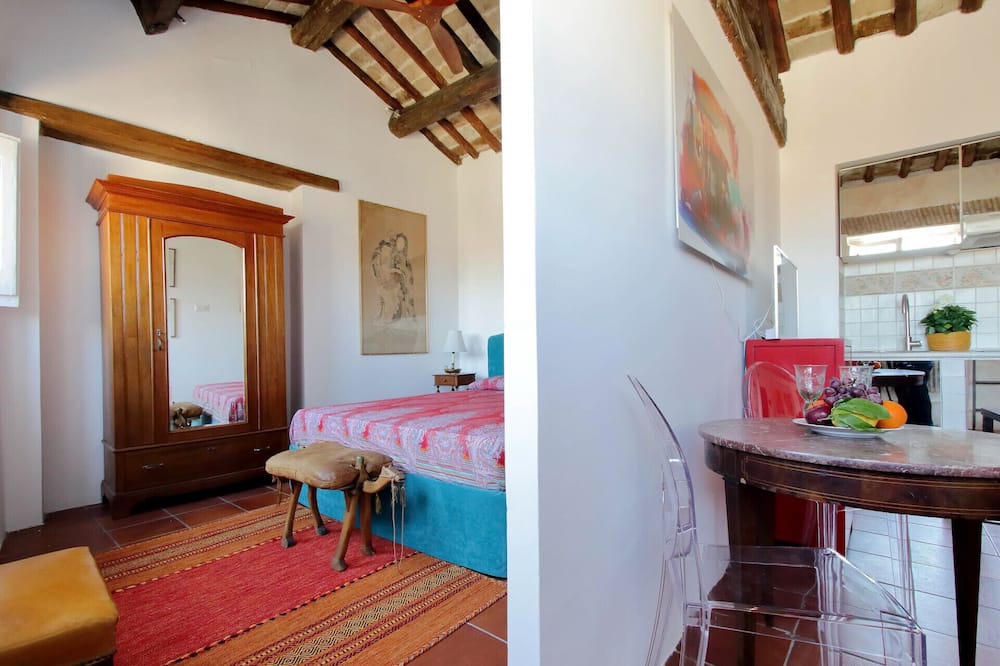 Photo of Bedroom in Roman Ghetto