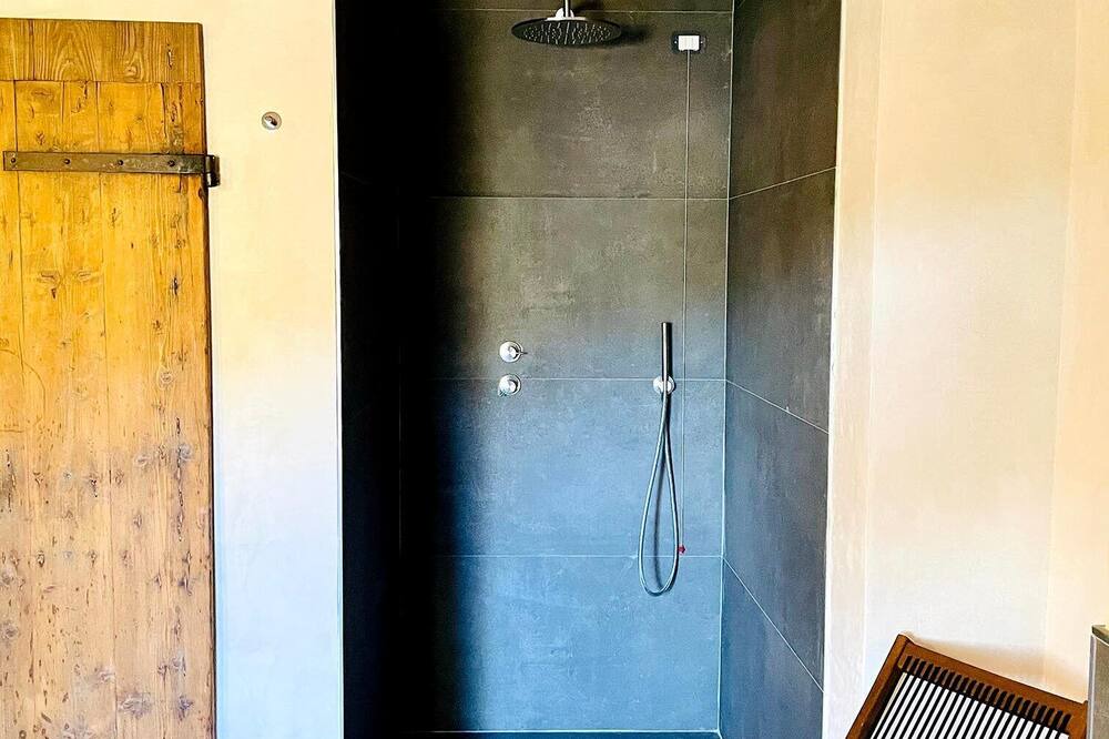 Photo of Bathroom in Tavernelle