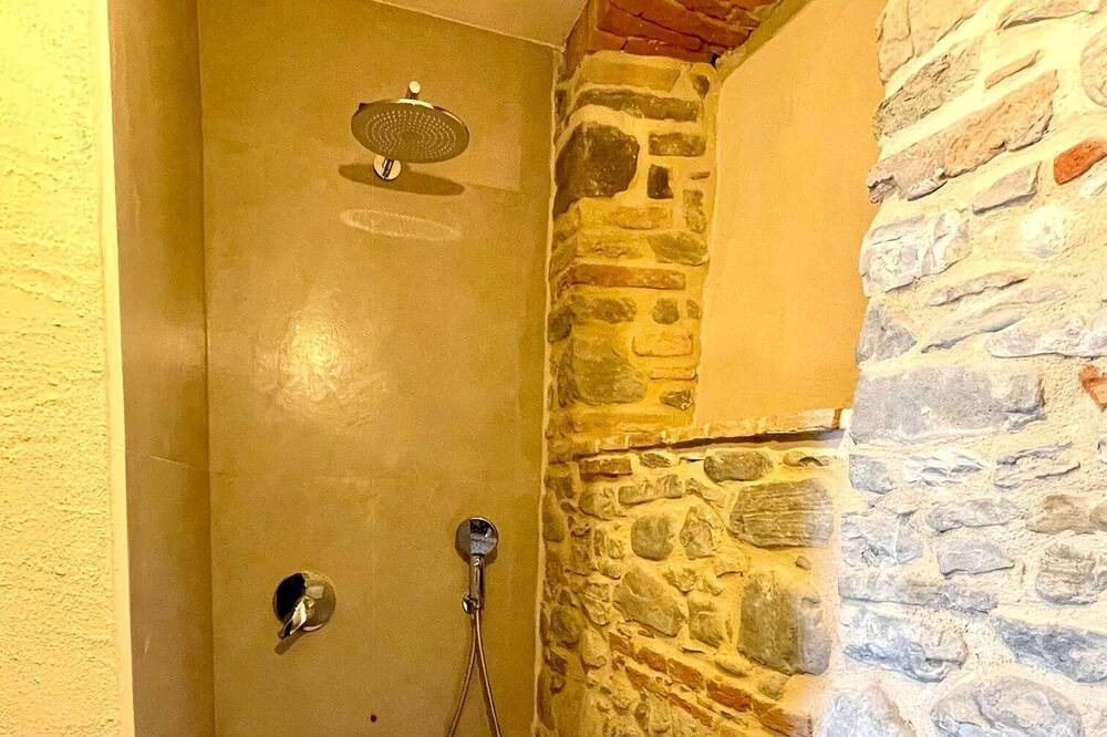 Photo of Bathroom in Tavernelle