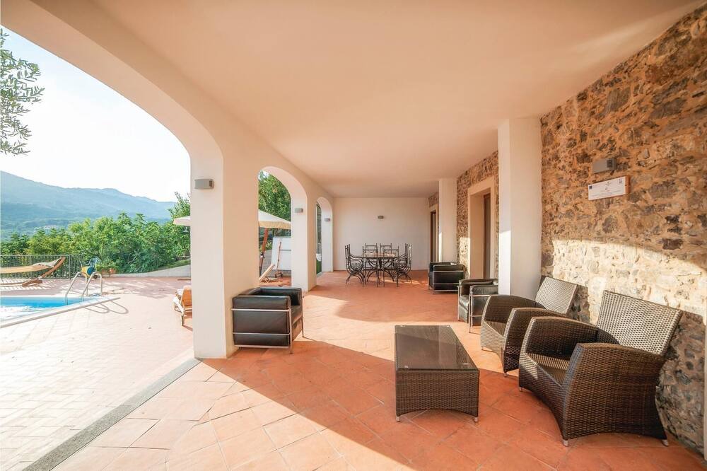 Photo of Outdoor in Vibonati