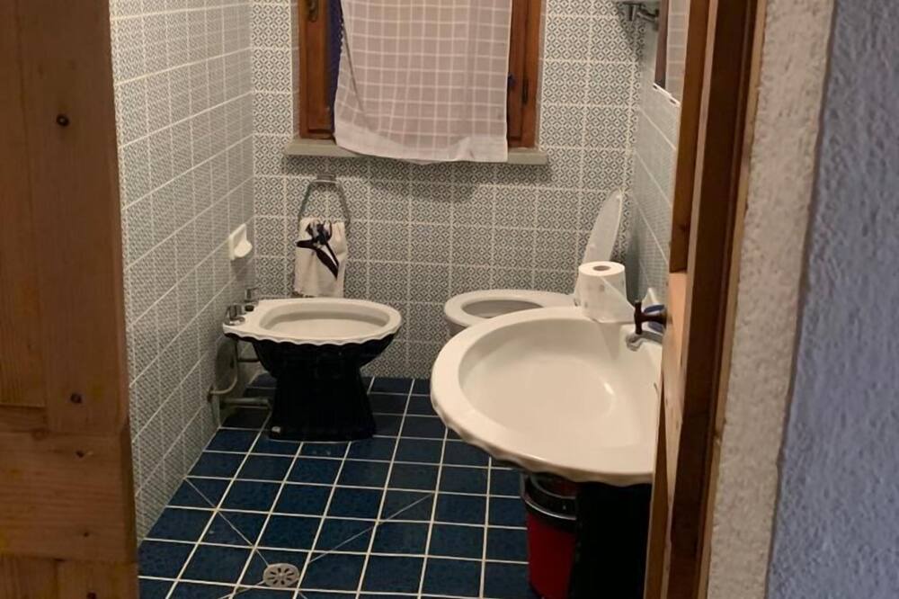 Photo of Bathroom in Pietralunga