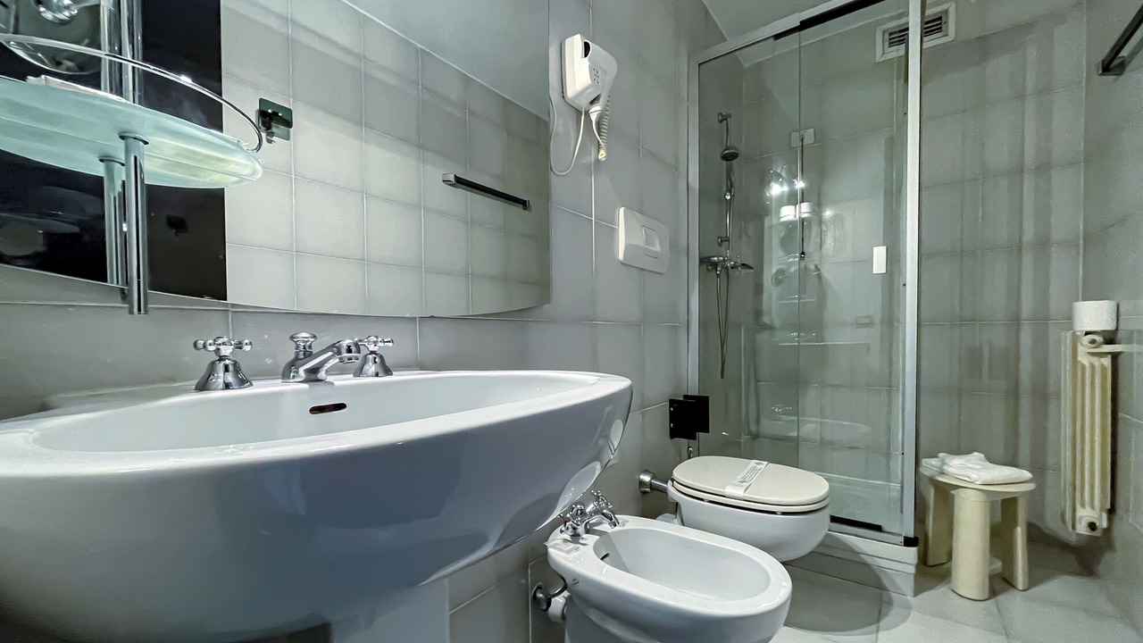 Photo of Bathroom in Pre
