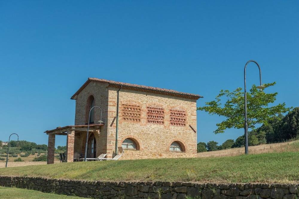 Photo of Outdoor in Pomarance