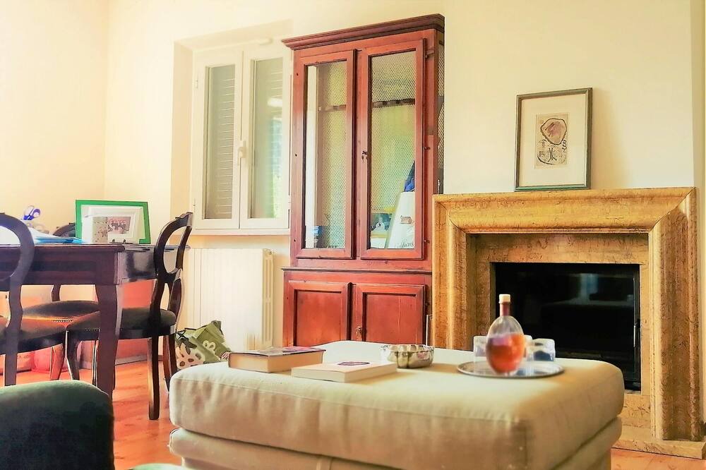 Photo of Livingroom in Osimo