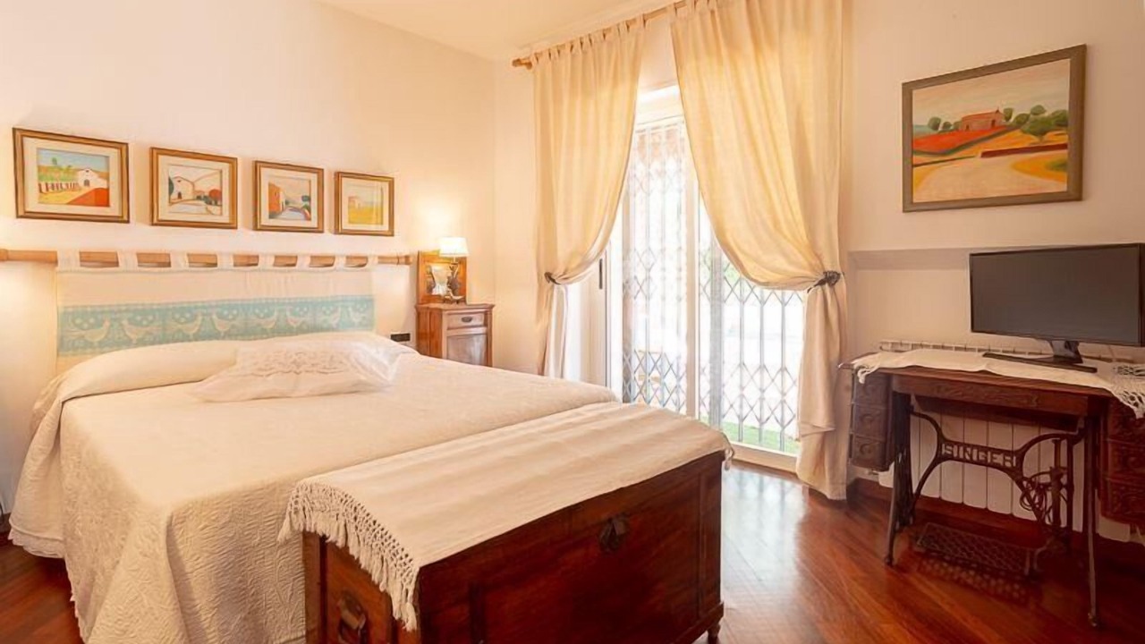 Photo of Bedroom in Campora San Giovanni
