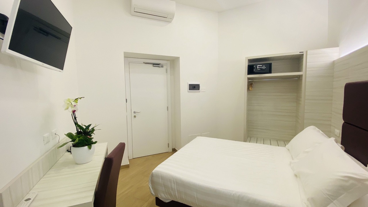 Photo of Bedroom in Milan