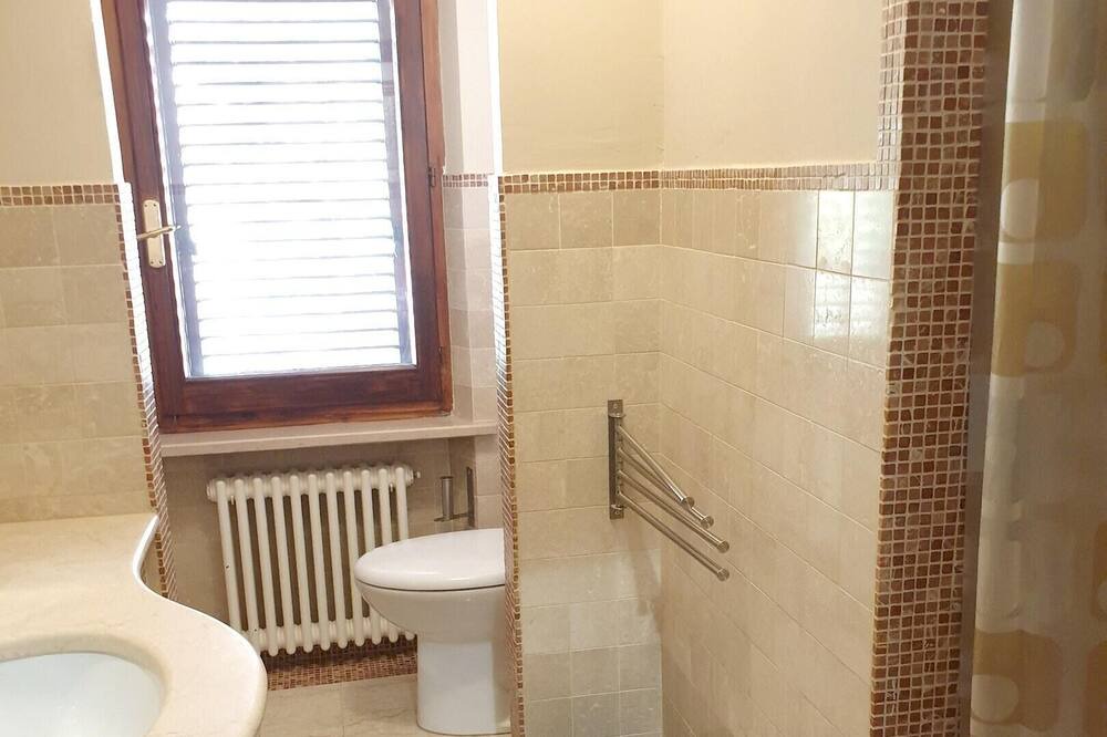 Photo of Bathroom in Montalto delle Marche