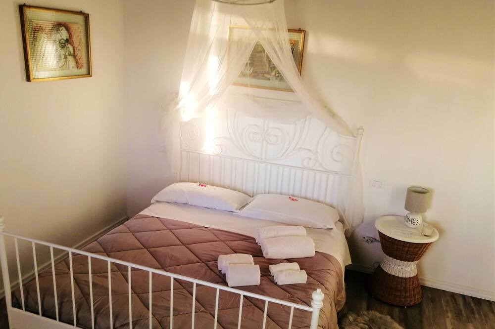 Photo of Bathroom in Castelplanio