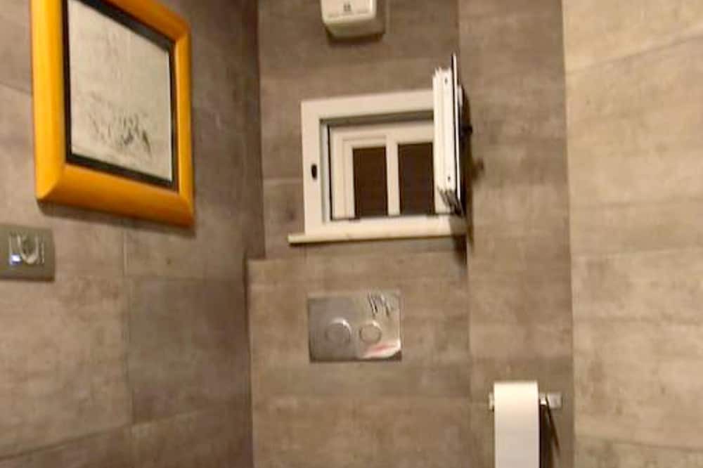 Photo of Bathroom in Macchia