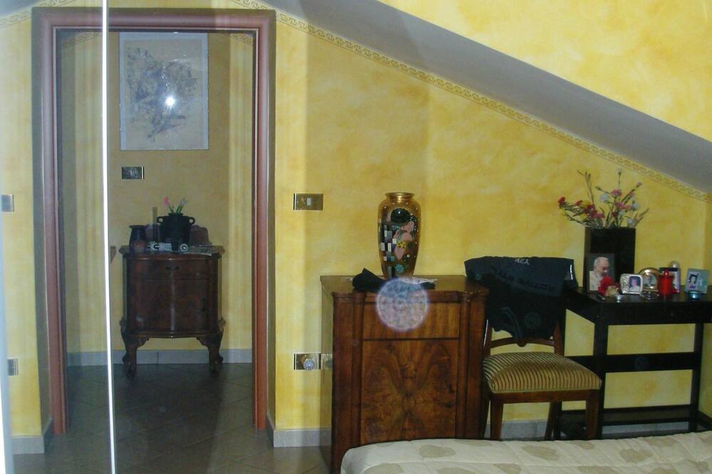 Photo of Others in Tuscania