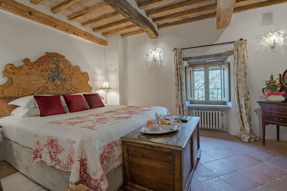 Photo of Bedroom in Monterchi
