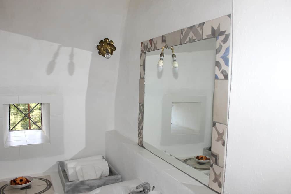 Photo of Bathroom in Itri