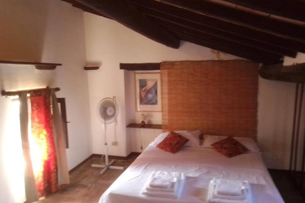 Photo of Bedroom in Magione