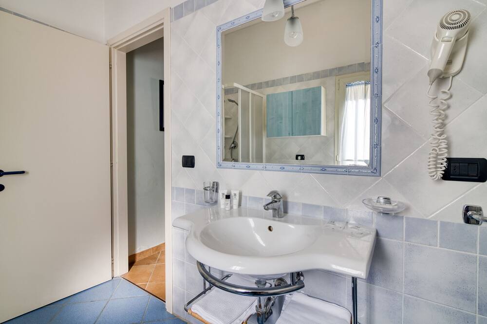 Photo of Bathroom in Pugnochiuso