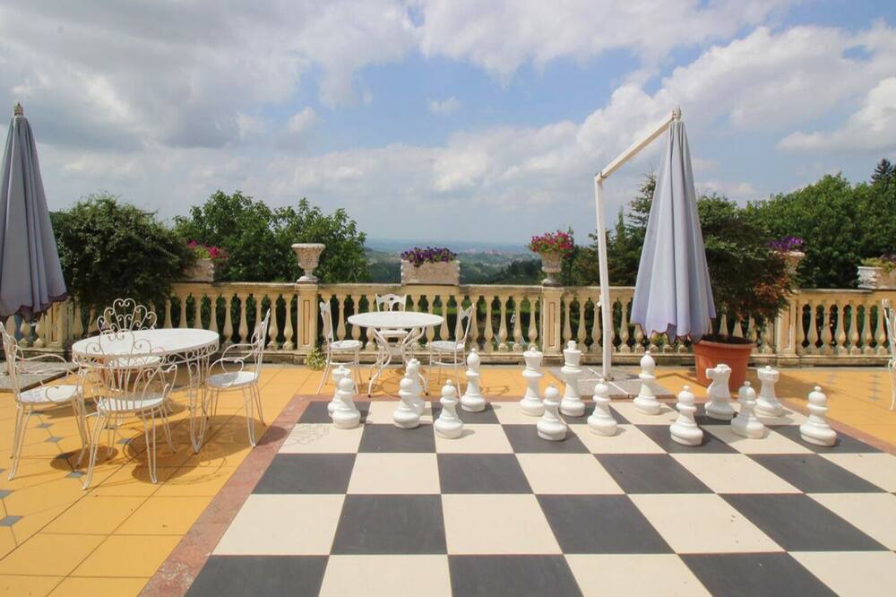 Photo of Patio Balcony in Mango
