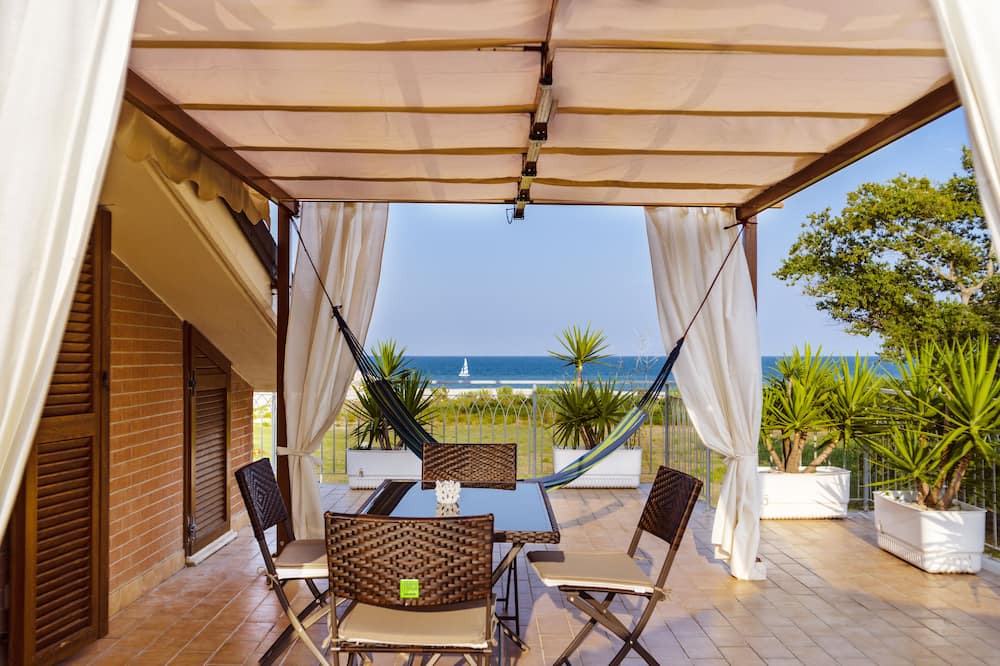 Photo of Patio Balcony in San Tommaso Tre Archi