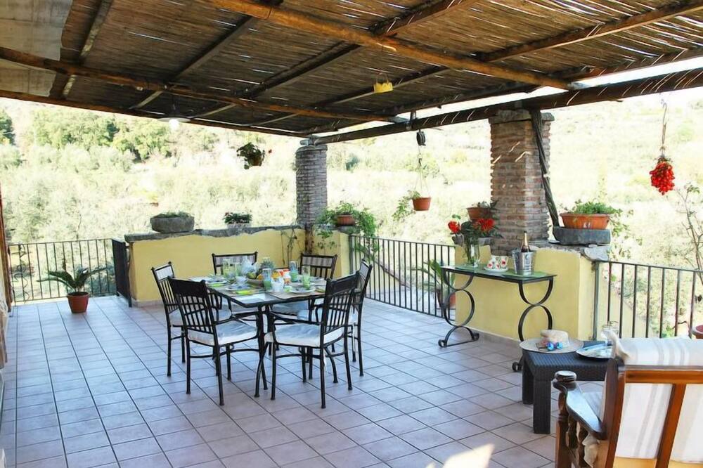 Photo of Patio Balcony in Itri