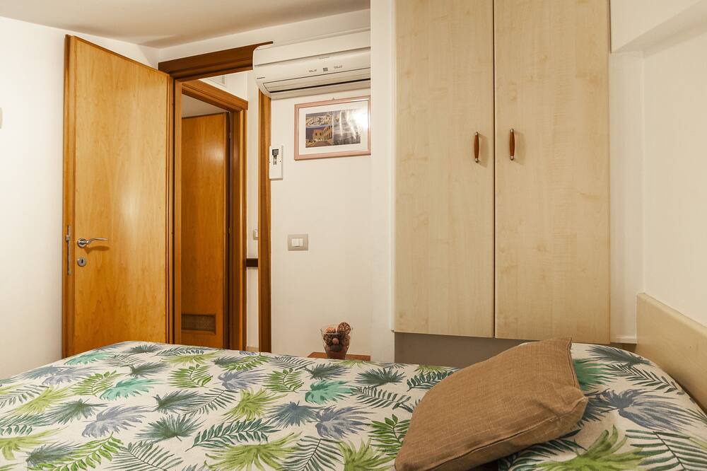 Photo of Bedroom in Sperlonga