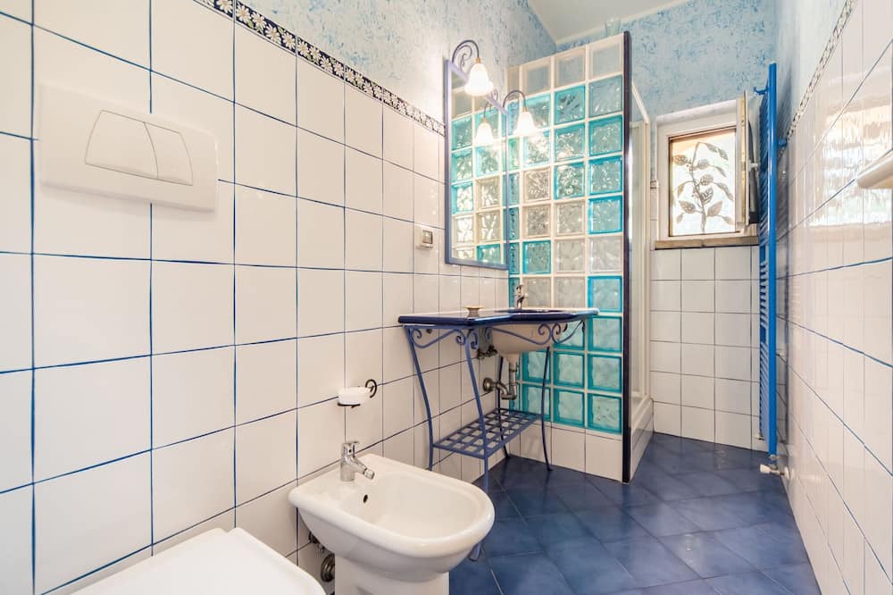Photo of Bathroom in Torgiano