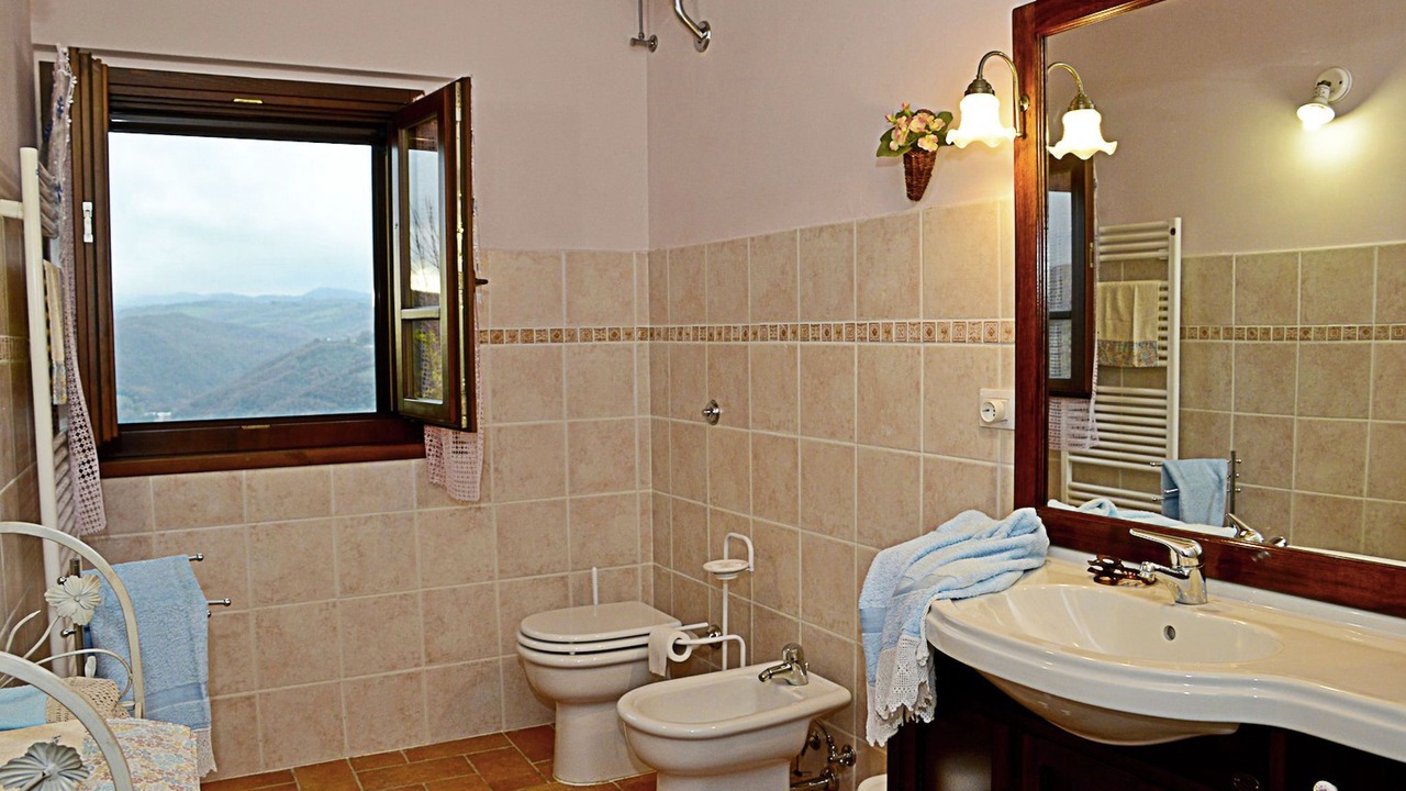 Photo of Bathroom in Apecchio