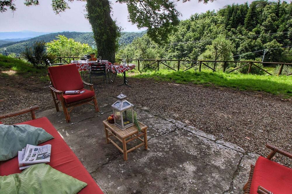 Photo of Patio Balcony in Scheggia