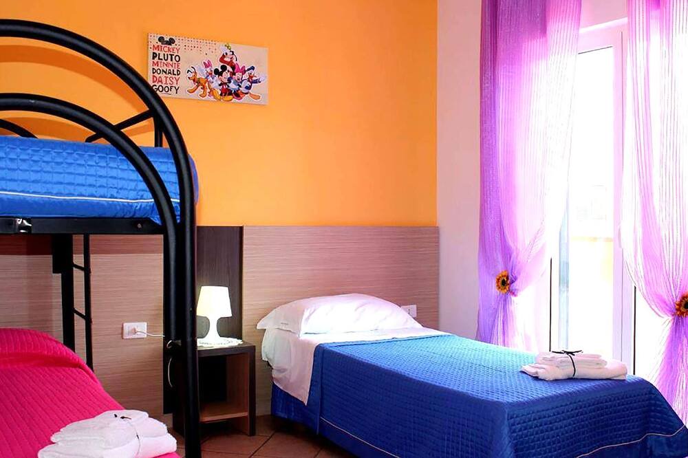 Photo of Bedroom in Laura