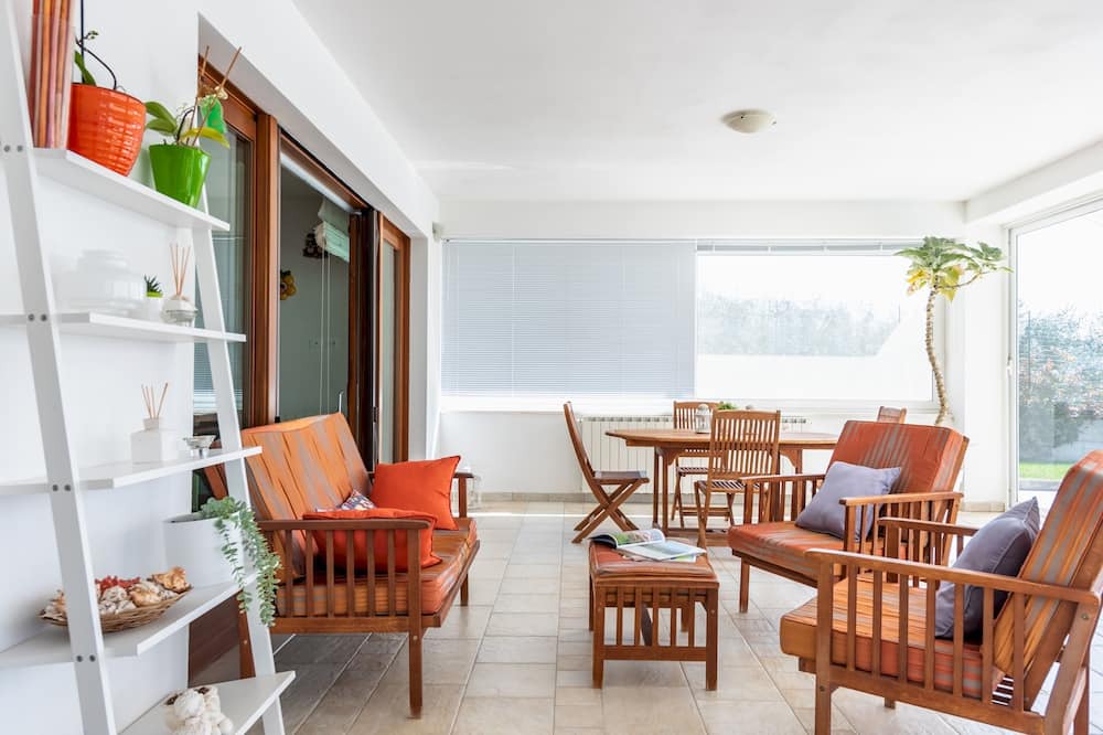 Photo of Livingroom in Torino di Sangro