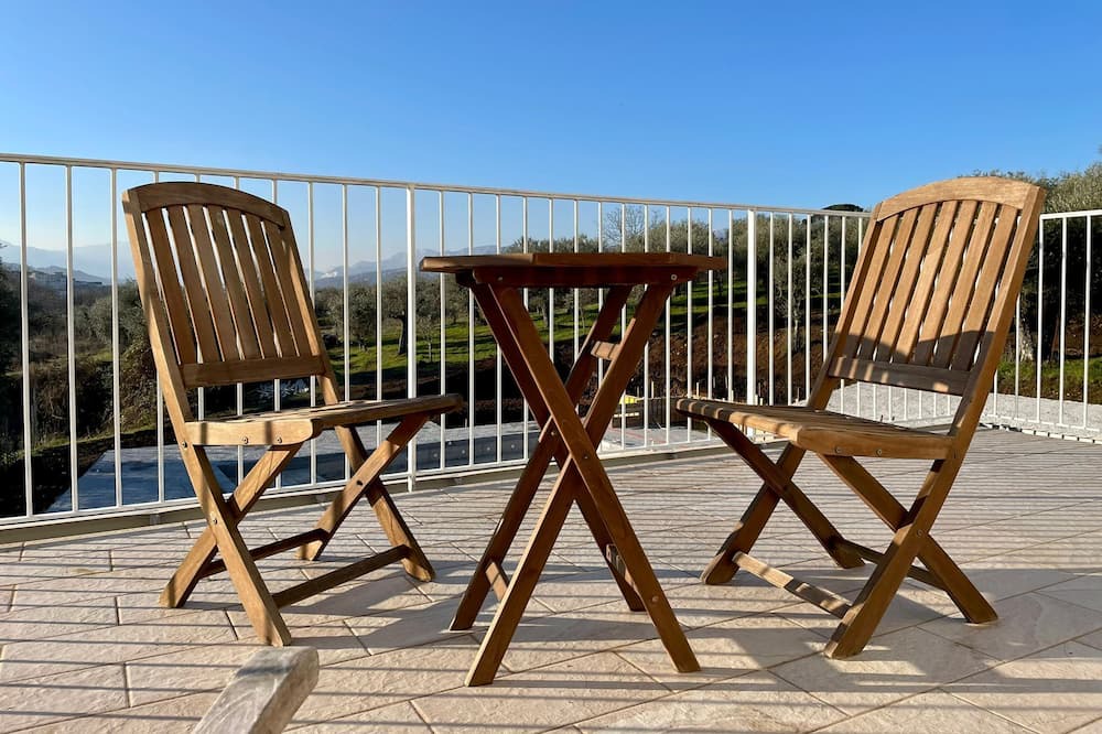 Photo of Patio Balcony in Paternopoli