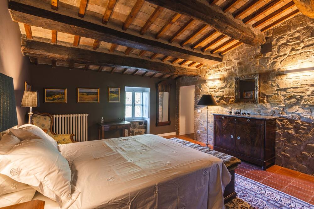 Photo of Bedroom in Montelovesco