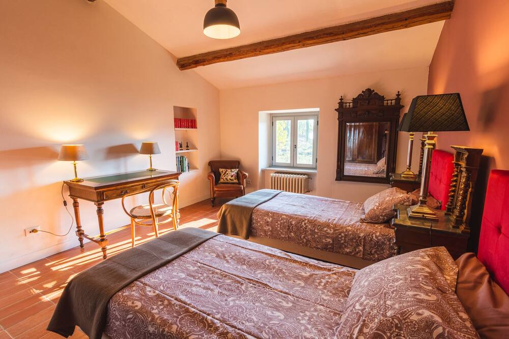 Photo of Bedroom in Montelovesco