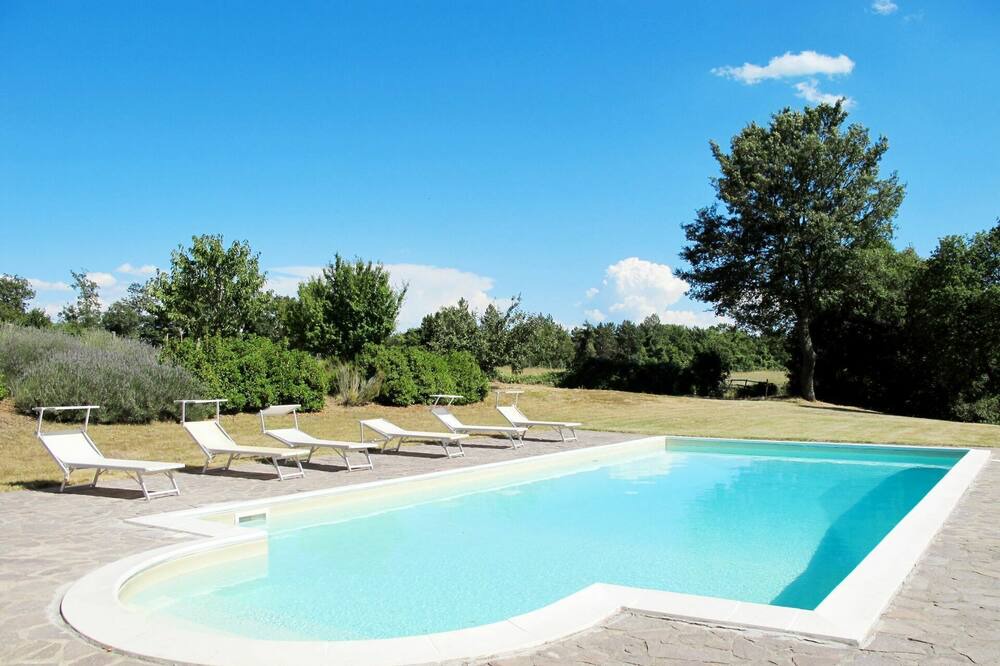 Photo of Outdoor in Sorano