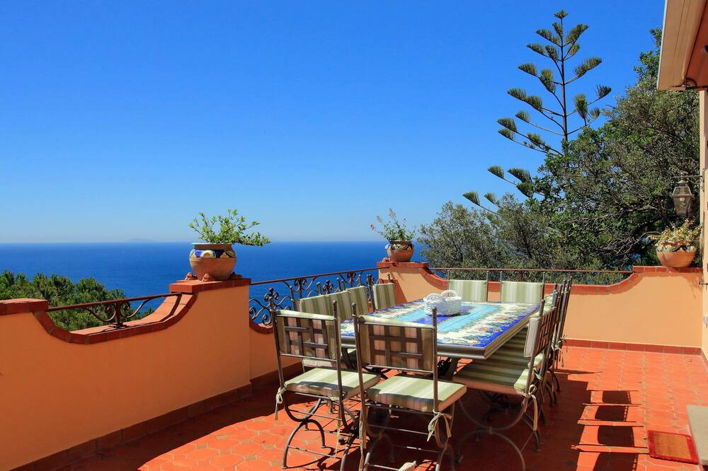 Photo of Patio Balcony in San Felice Circeo