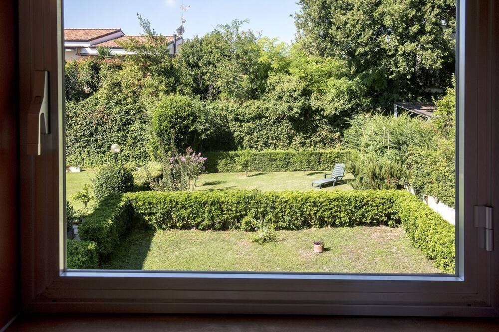 Photo of Others in Villaggio Taunus