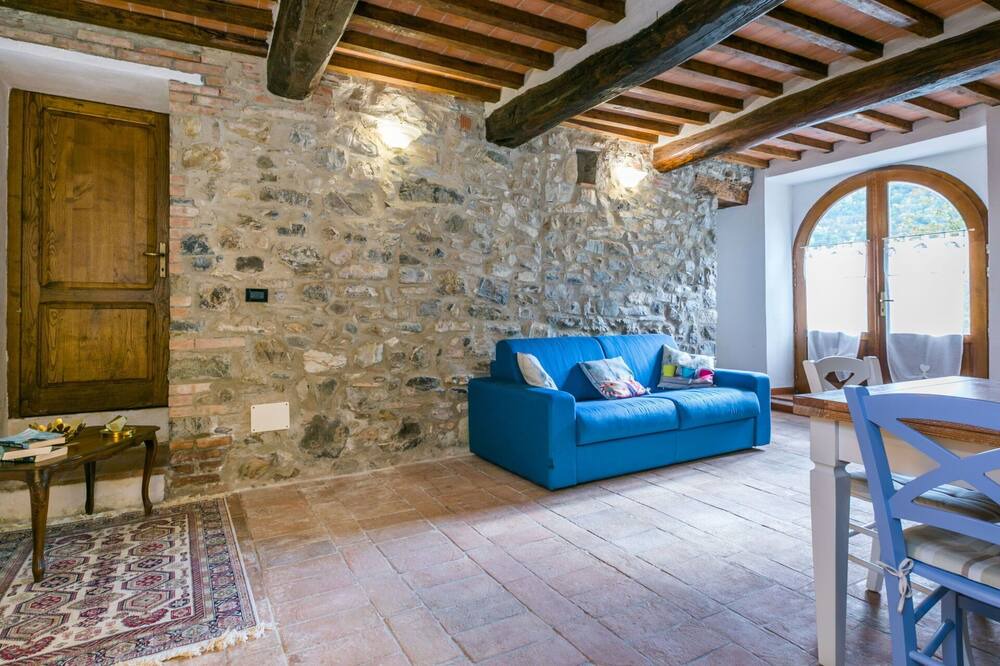 Photo of Outdoor in Montieri