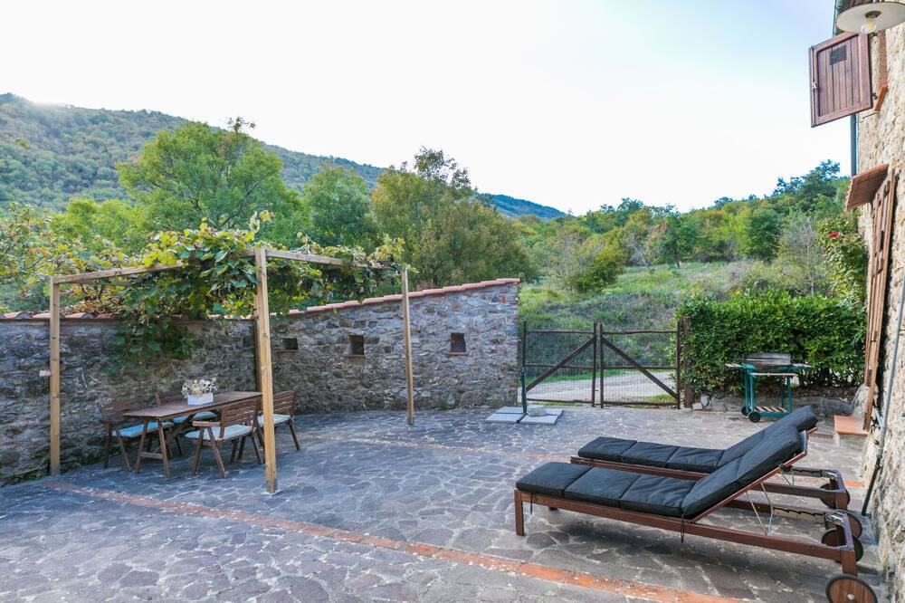 Photo of Outdoor in Montieri