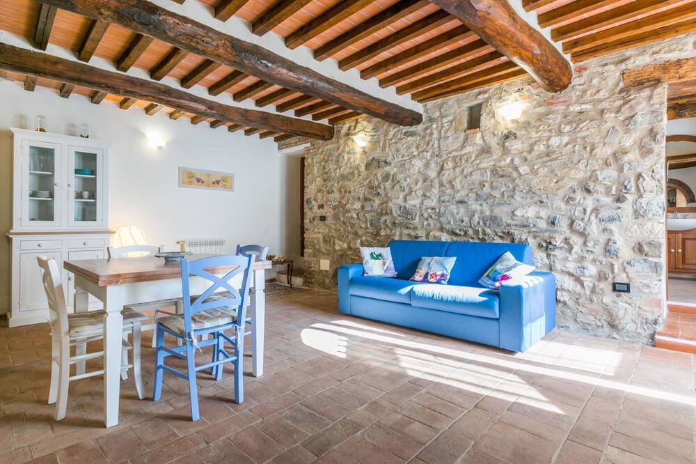 Photo of Outdoor in Montieri